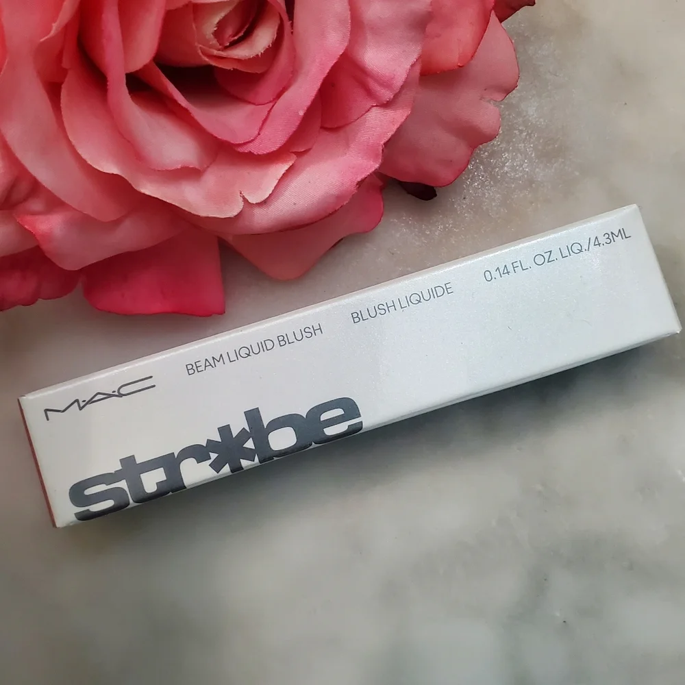 MAC COSMETICS Strobe Bleam Liquid Blush In Starlite - Rose Gold & Gold Shimmer